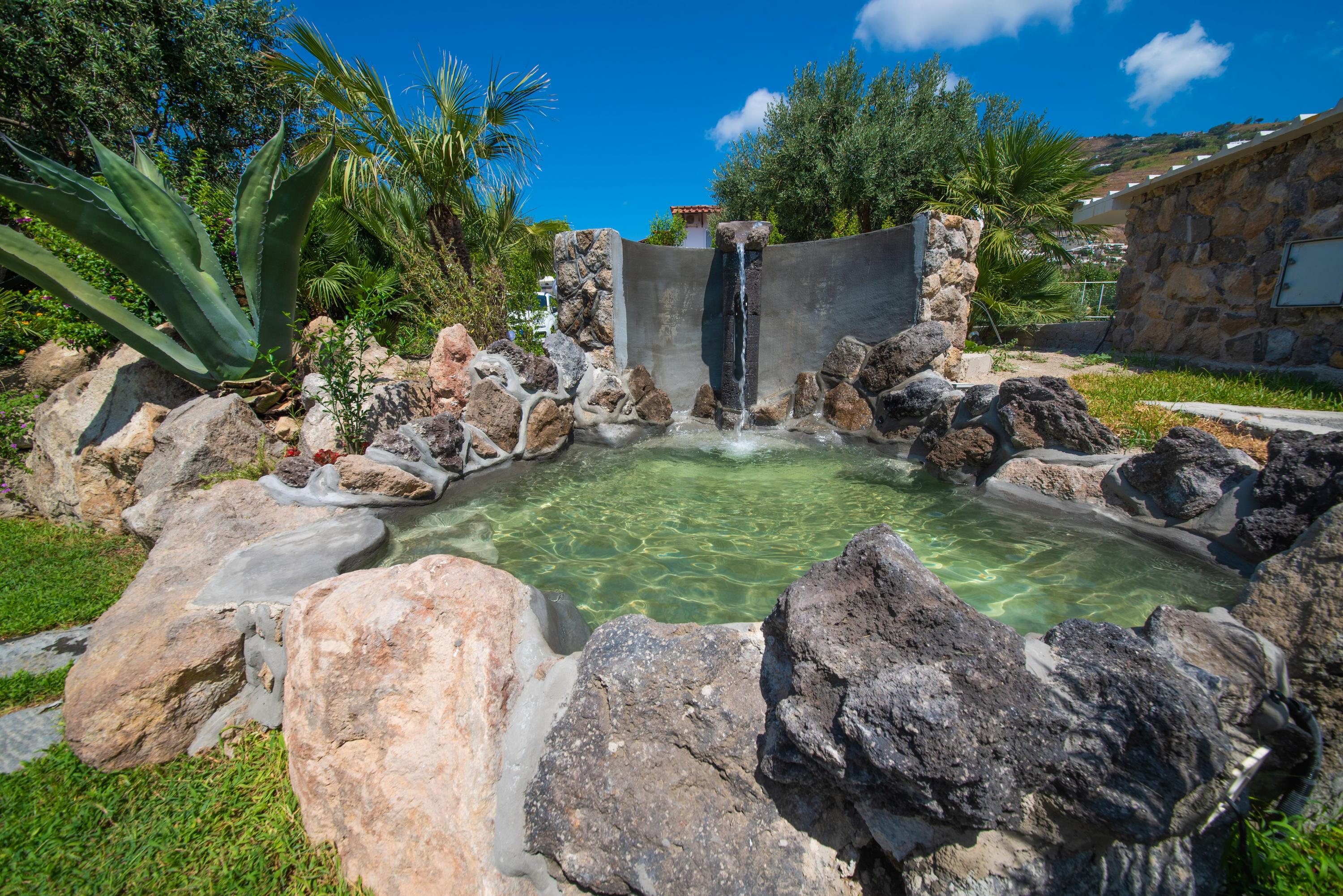 Sorgeto Garden Bed & Breakfast