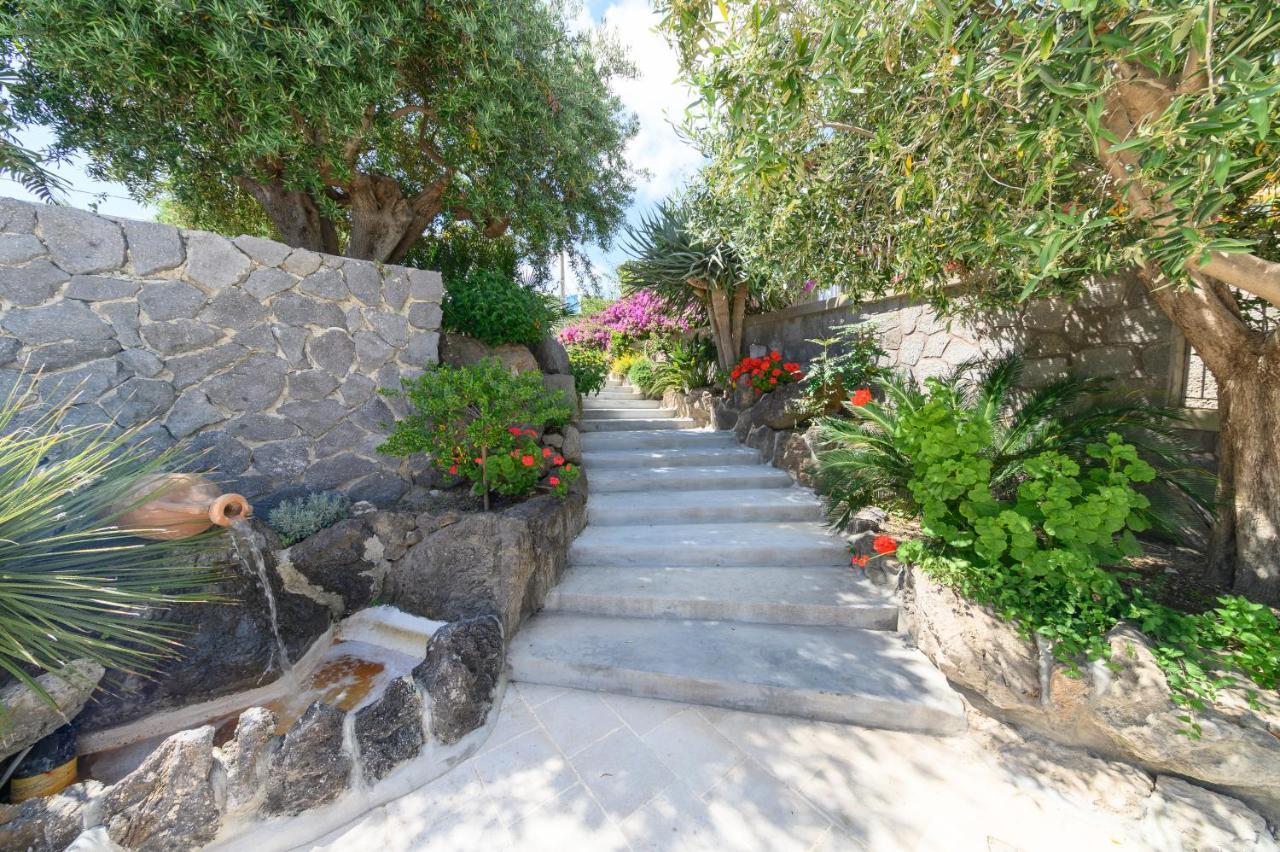 Sorgeto Garden Bed & Breakfast 5*
